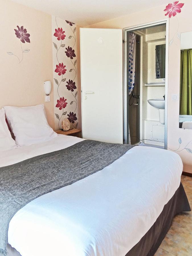 Du Cote De Chez Sam Hotel Andelaroche ภายนอก รูปภาพ