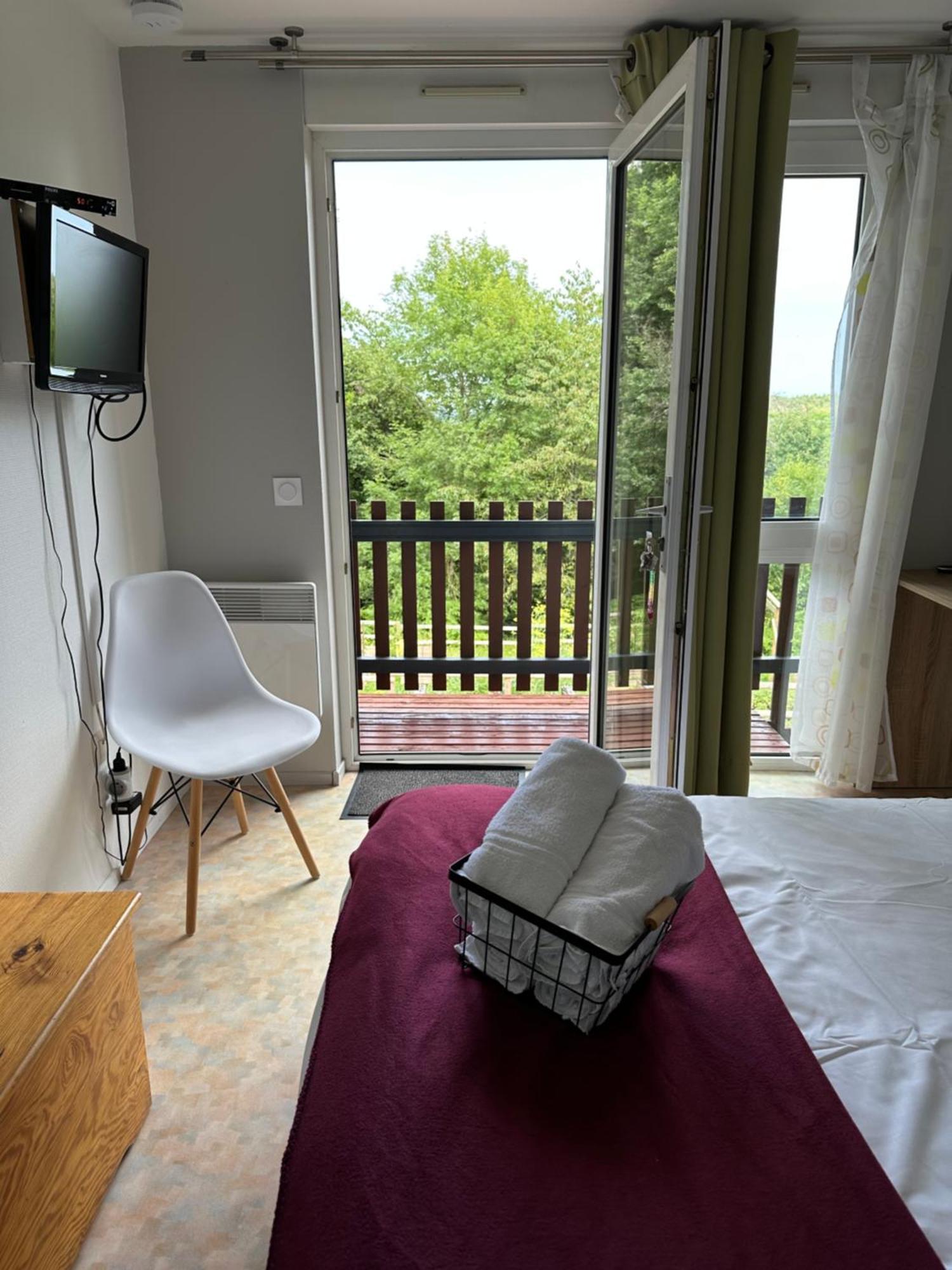 Du Cote De Chez Sam Hotel Andelaroche ภายนอก รูปภาพ